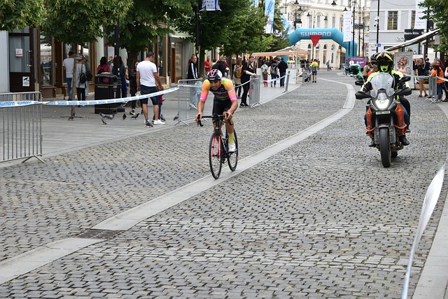 是合力发威 是合力发威